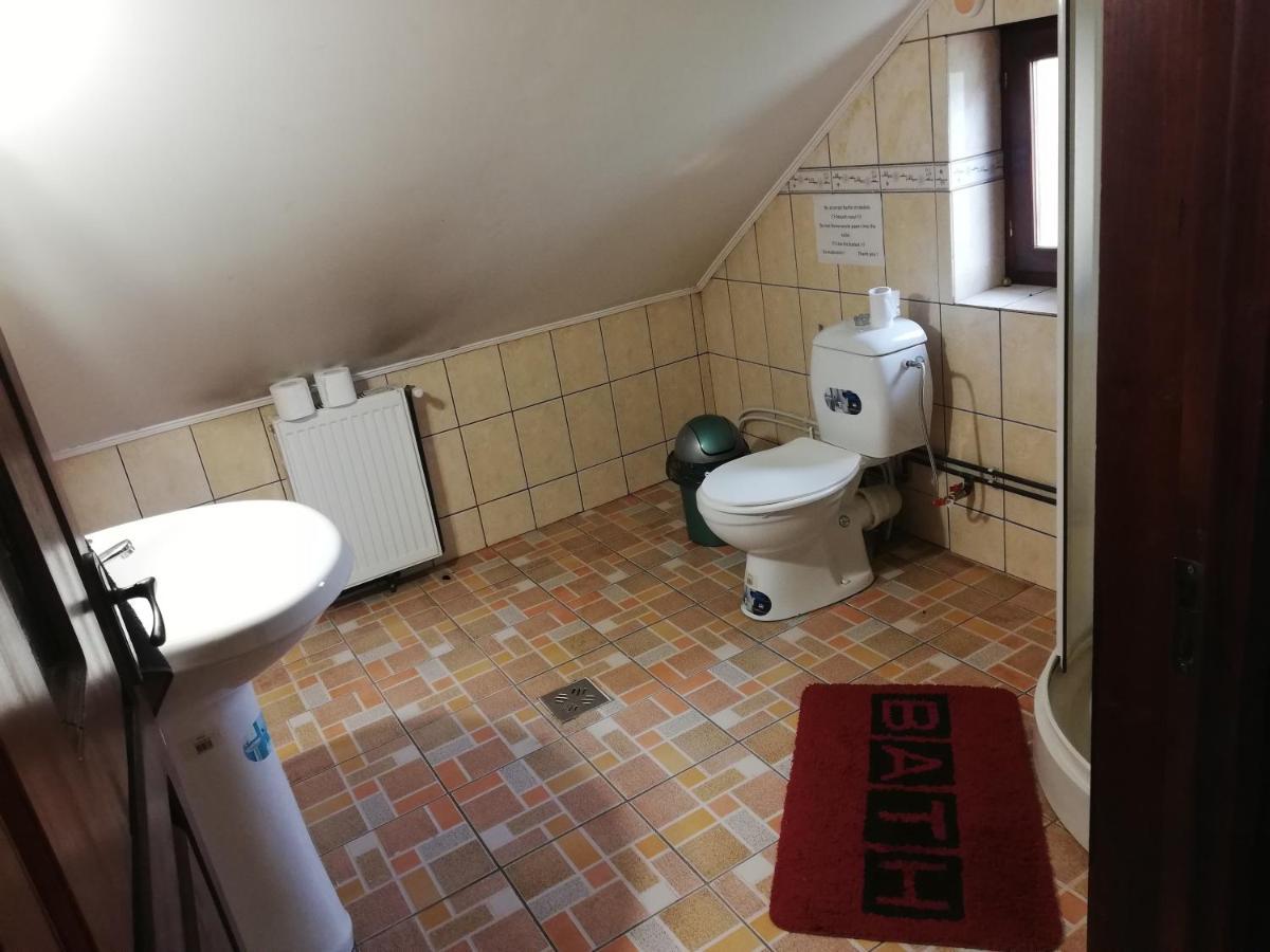 Casa Cozorici Hotell Sadova  Eksteriør bilde