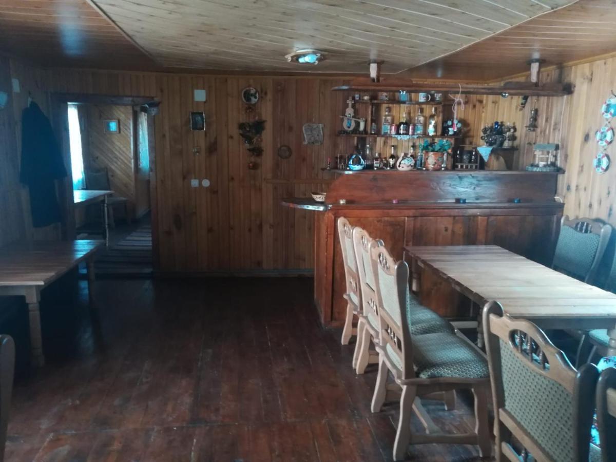 Casa Cozorici Hotell Sadova  Eksteriør bilde